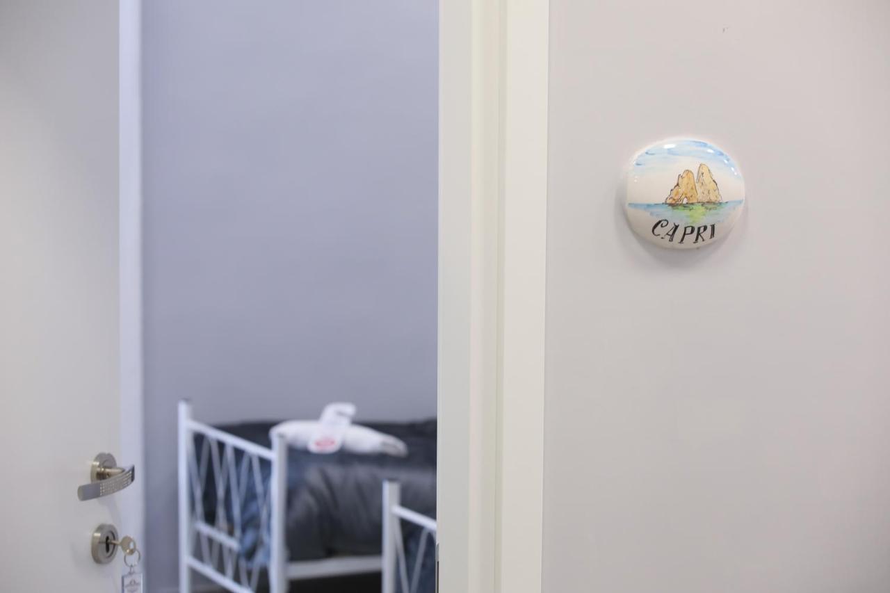 Residenza Esposito Economy Rooms Наполи Екстериор снимка
