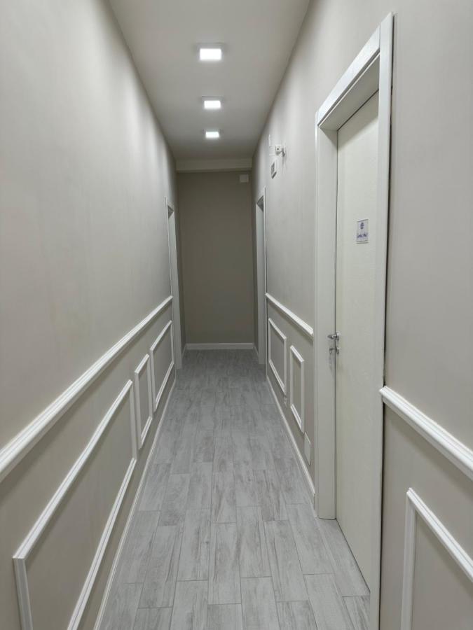 Residenza Esposito Economy Rooms Наполи Екстериор снимка